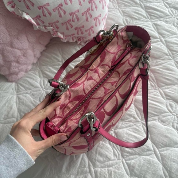 Y2K Coach Barbie Pink Monogram Tote Purse/Bag - Picture 5 of 8